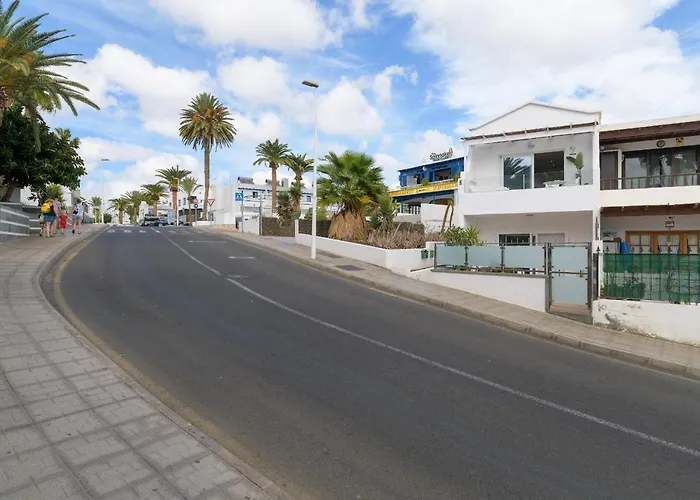 Casa Anzuelo, 卡门港